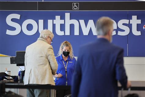 Federal judge who ordered Southwest Airlines lawyers get religious-liberty training delays action